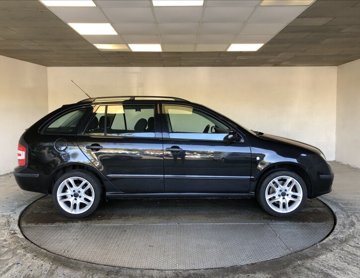 Škoda Fabia 8