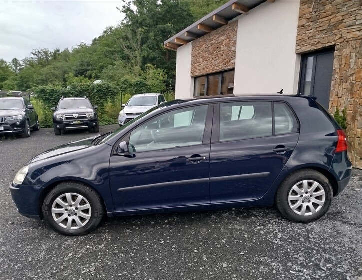 Volkswagen Golf 2