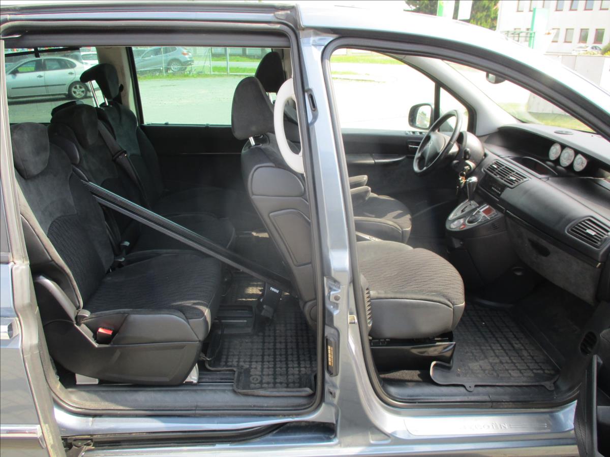 Citroën C8