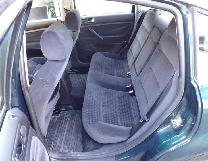 Volkswagen Passat 23