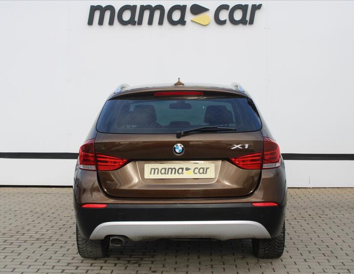 BMW X1 6