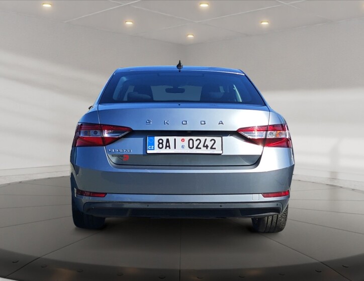 Škoda Superb 4