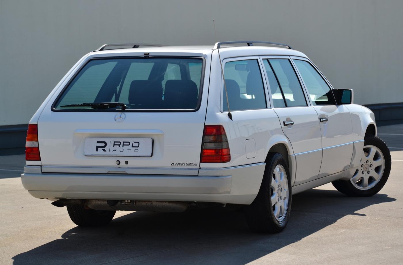 Mercedes-Benz 124