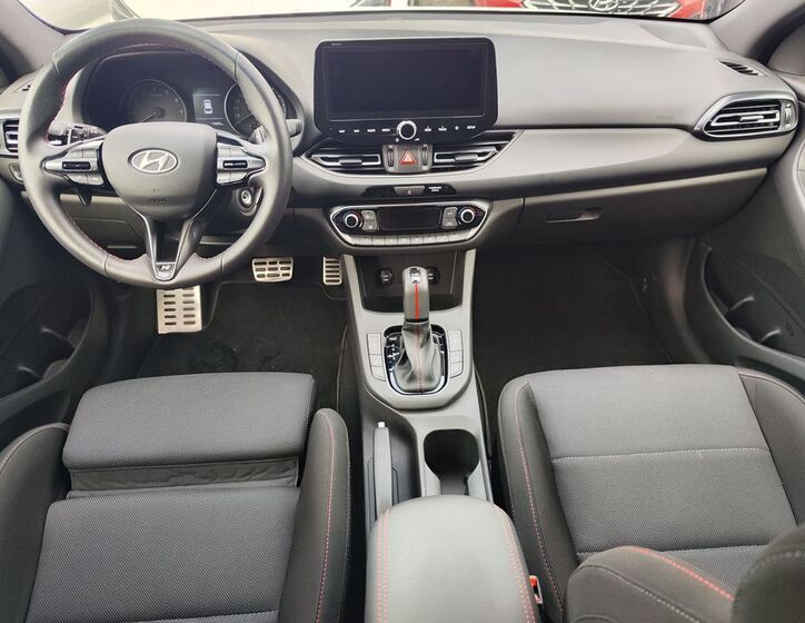 Hyundai i30 14
