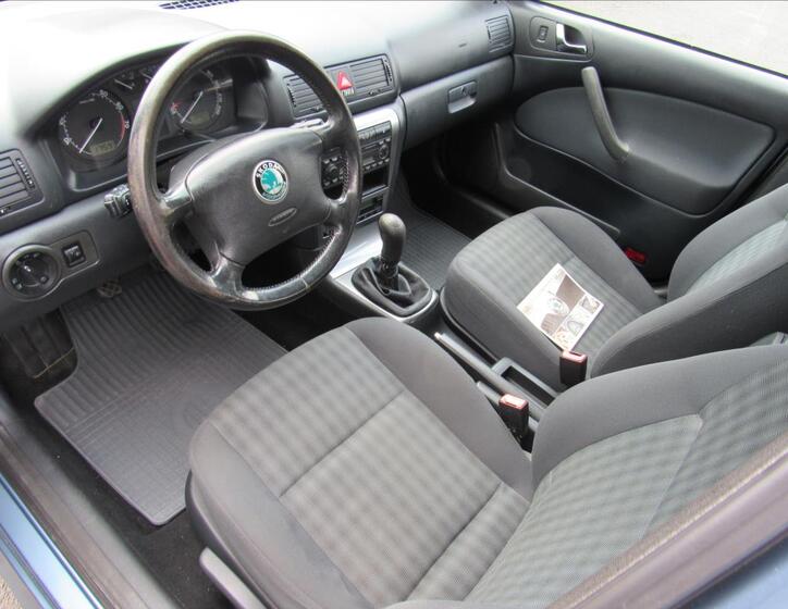 Škoda Octavia 9