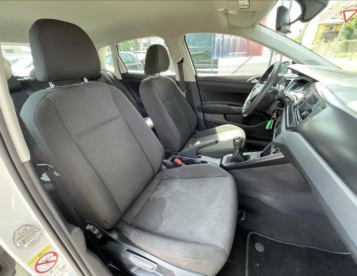 Volkswagen Polo 31