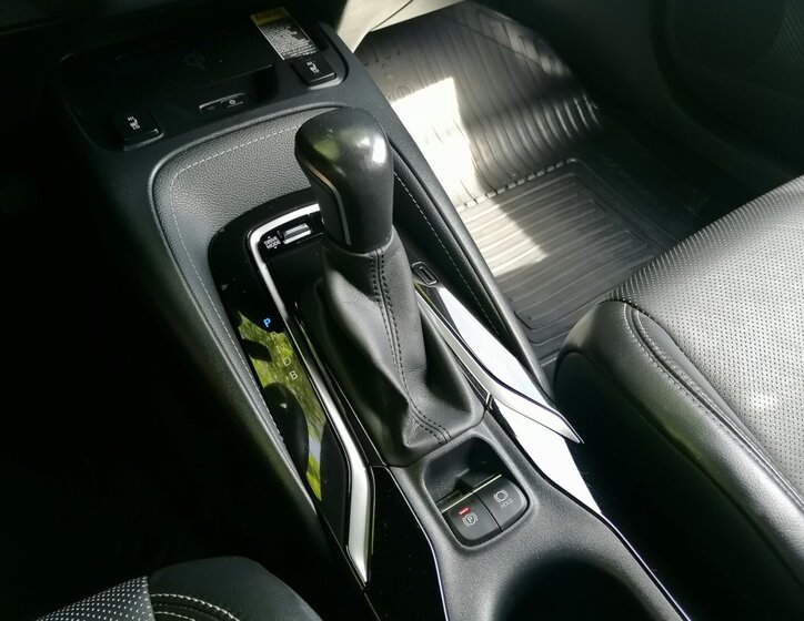 Toyota Corolla 13