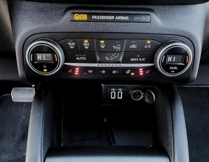 Ford Kuga 32