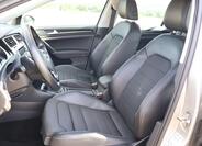Volkswagen Golf 11