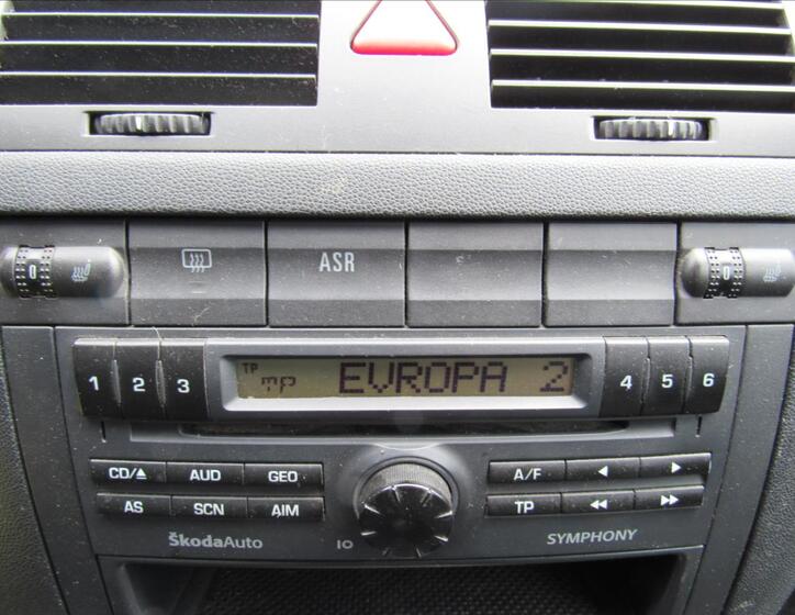 Škoda Fabia 16