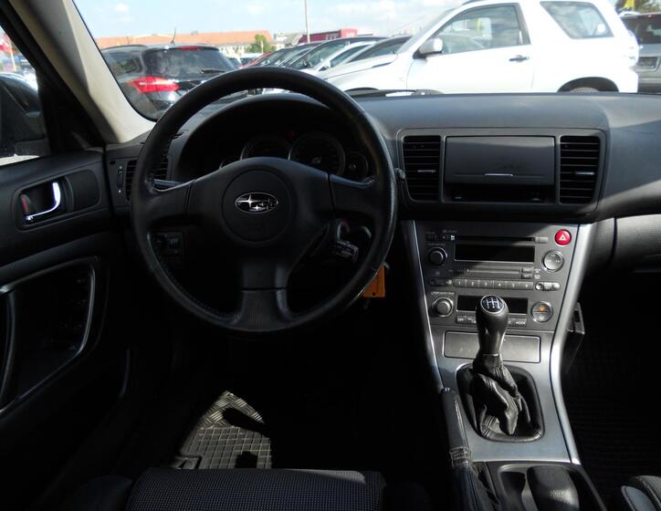 Subaru Legacy 13