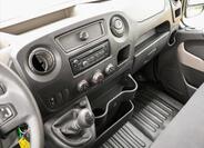 Renault Master 17