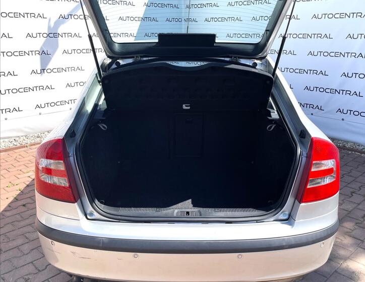 Škoda Octavia 10