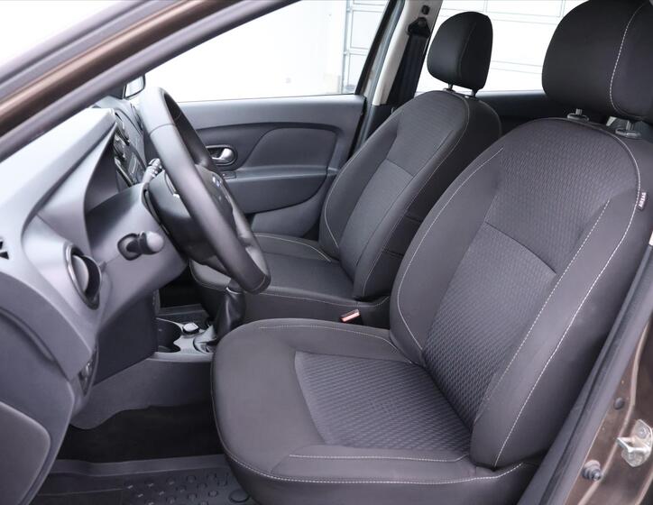 Dacia Sandero 11