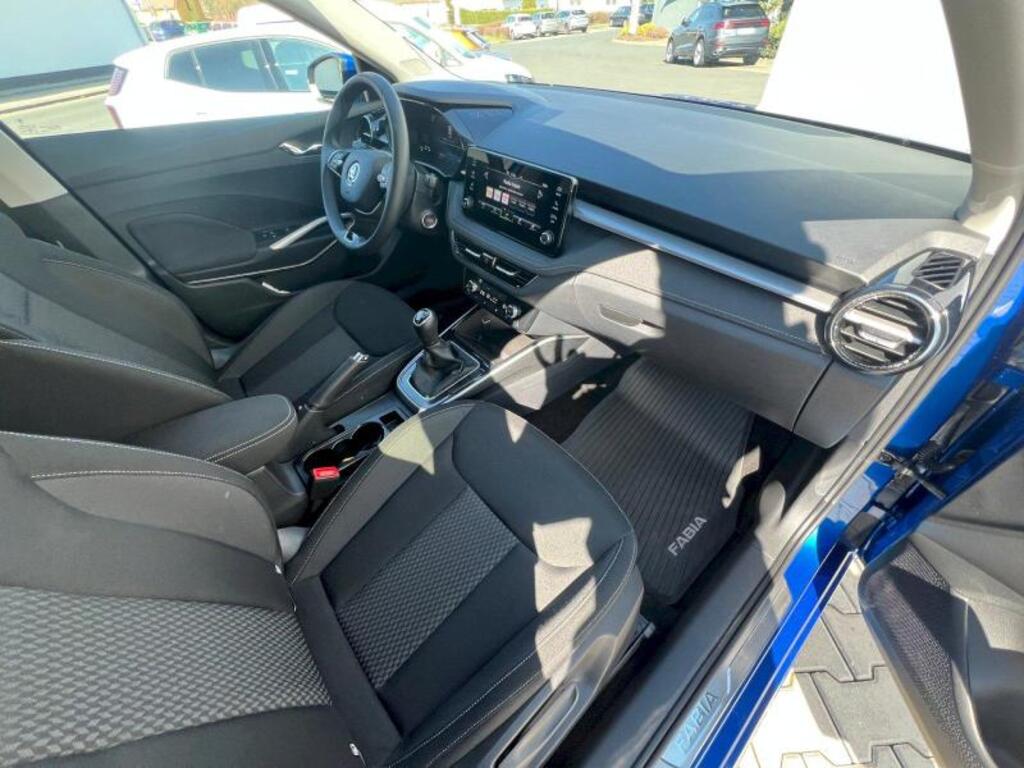 Škoda Fabia 19