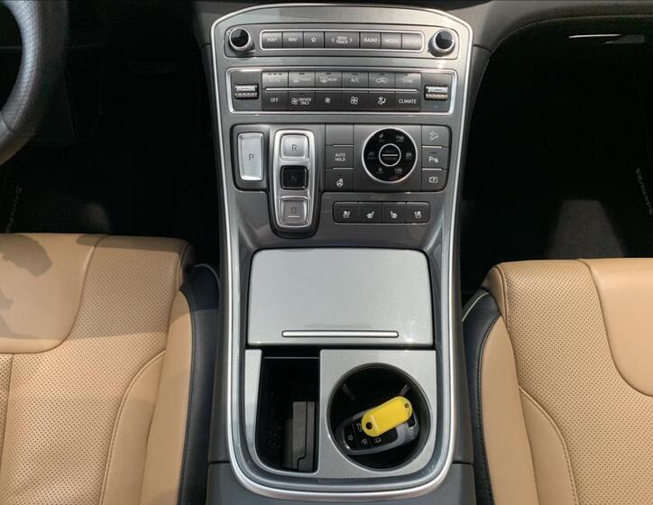 Hyundai Santa Fe 25