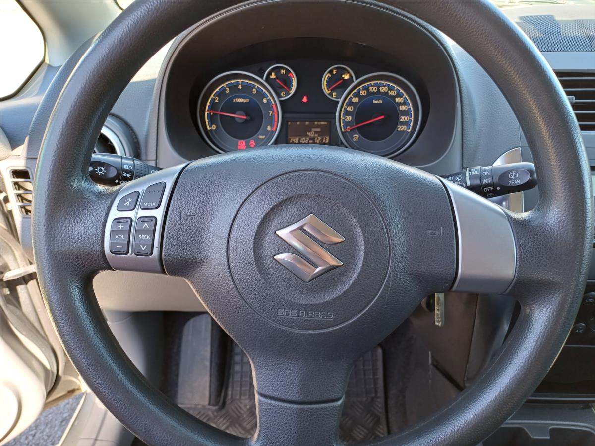 Suzuki SX4