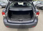 Toyota Avensis 12