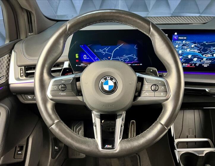 BMW Řada 2 13