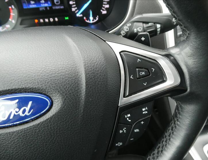 Ford Mondeo 32