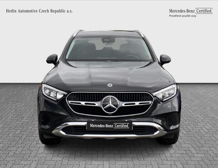 Mercedes-Benz GLC 8