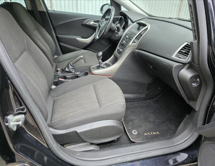 Opel Astra 25