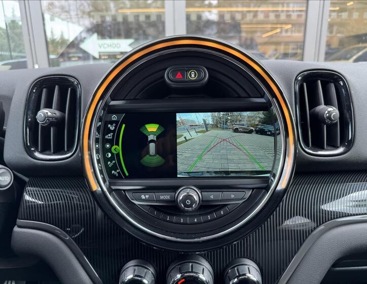 Mini Countryman 29