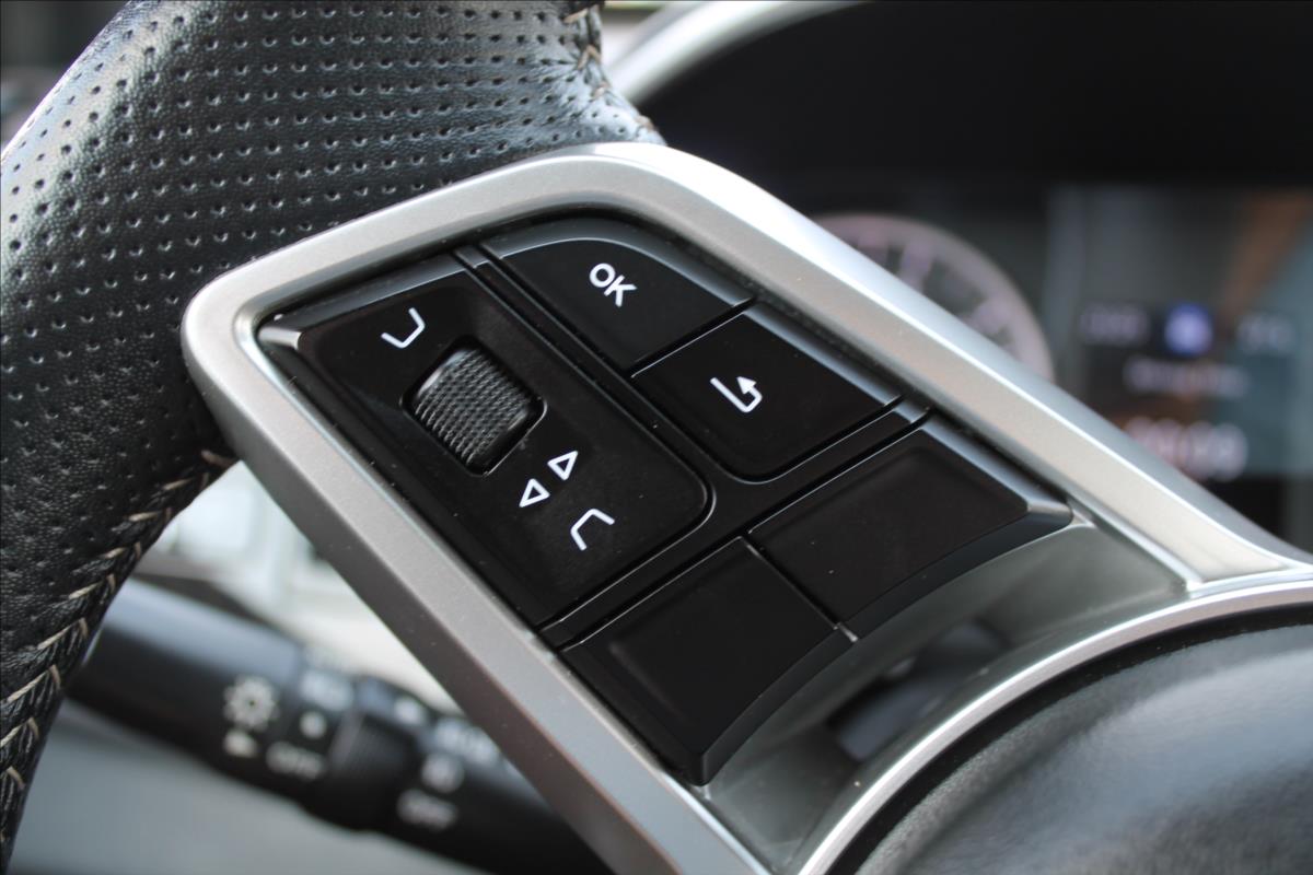 Dongfeng Fengon 5