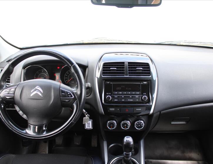 Citroën C4 Aircross 14