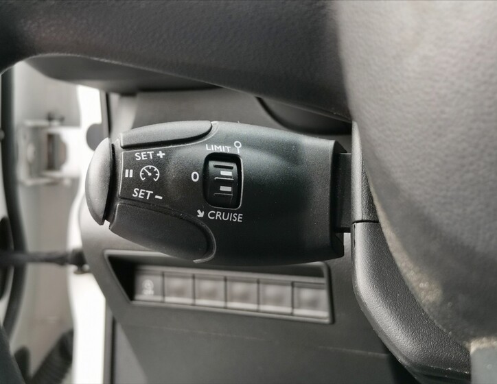 Toyota ProAce City 11