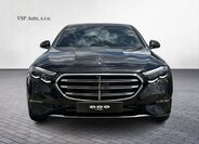 Mercedes-Benz Třídy E 8