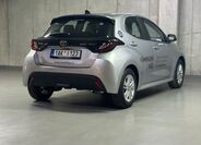 Toyota Yaris 5