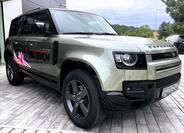 Land Rover Defender 9