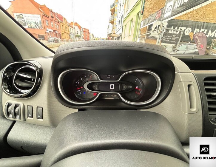 Renault Trafic 36