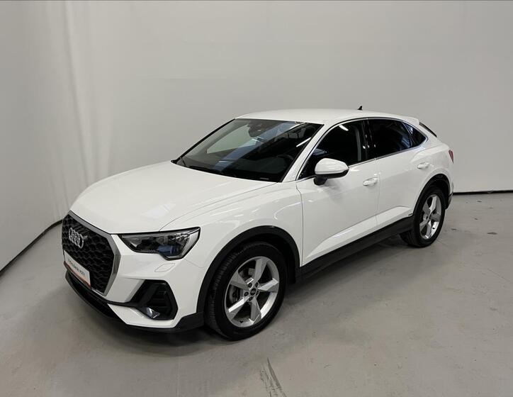 Audi Q3 1