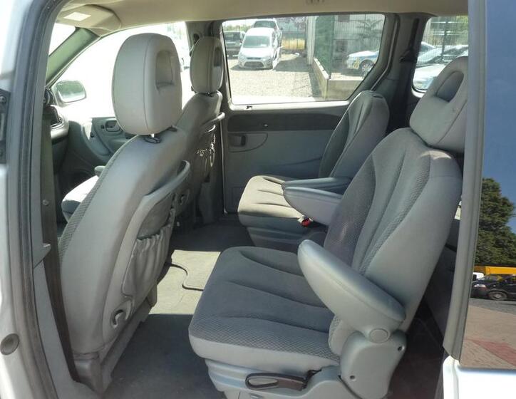 Chrysler Voyager 23