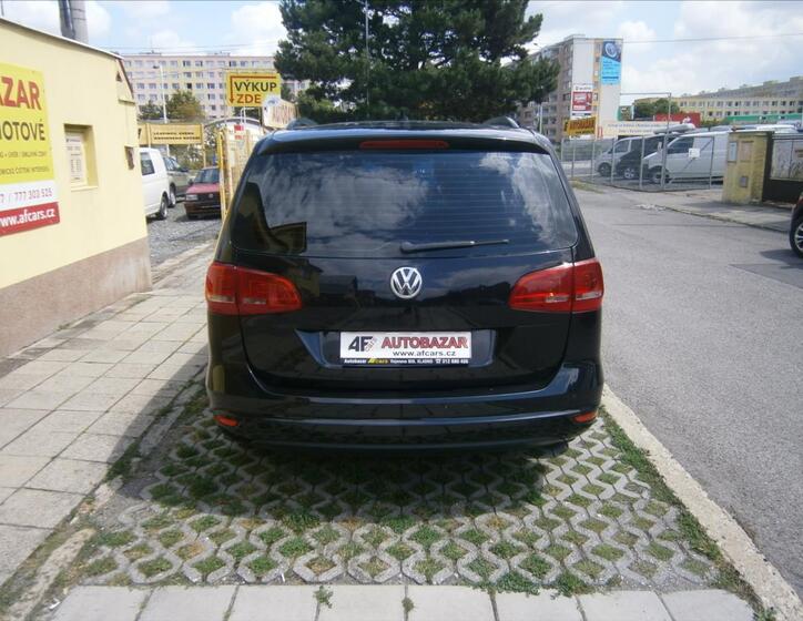 Volkswagen Sharan 5