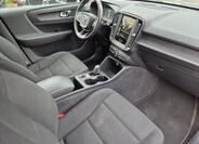 Volvo XC40 12