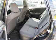 Toyota RAV4 24
