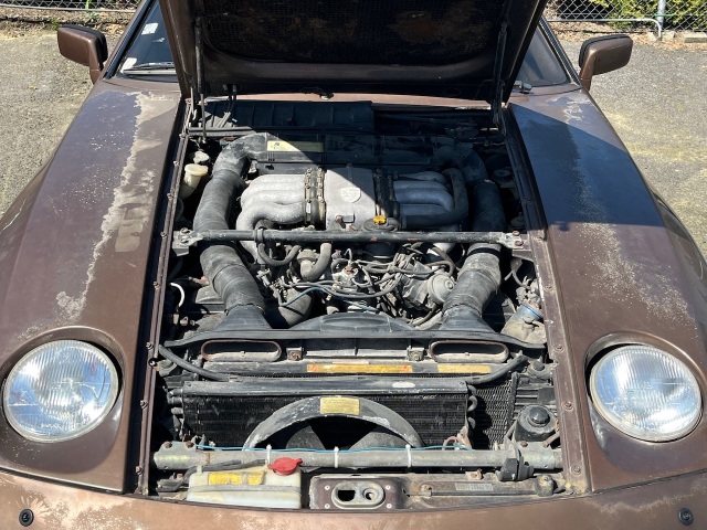 Porsche 928