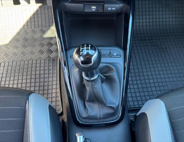 KIA Stonic 23