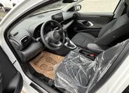Toyota Yaris 11