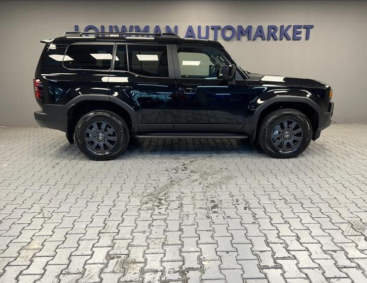 Toyota Land Cruiser 3