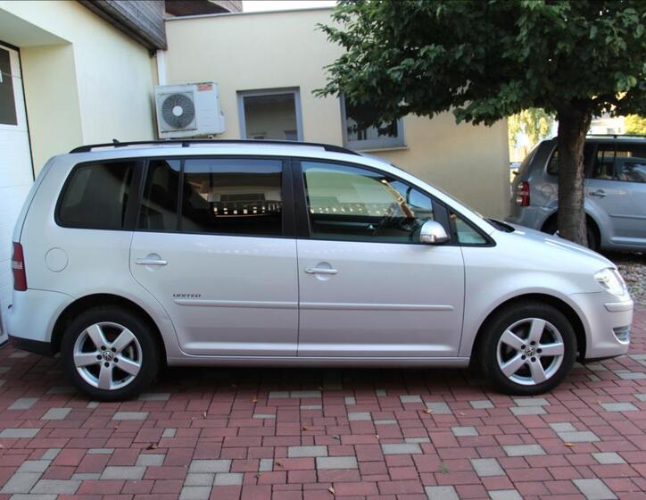 Volkswagen Touran 6