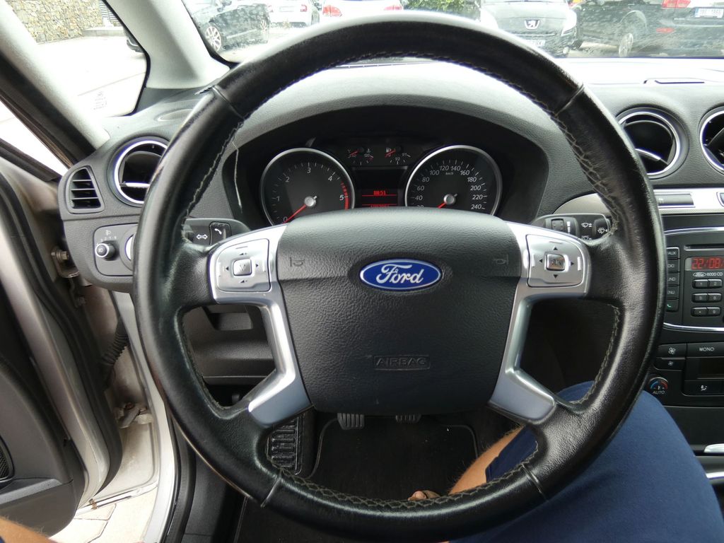 Ford Galaxy