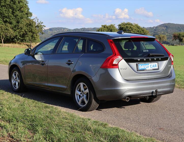Volvo V60 5