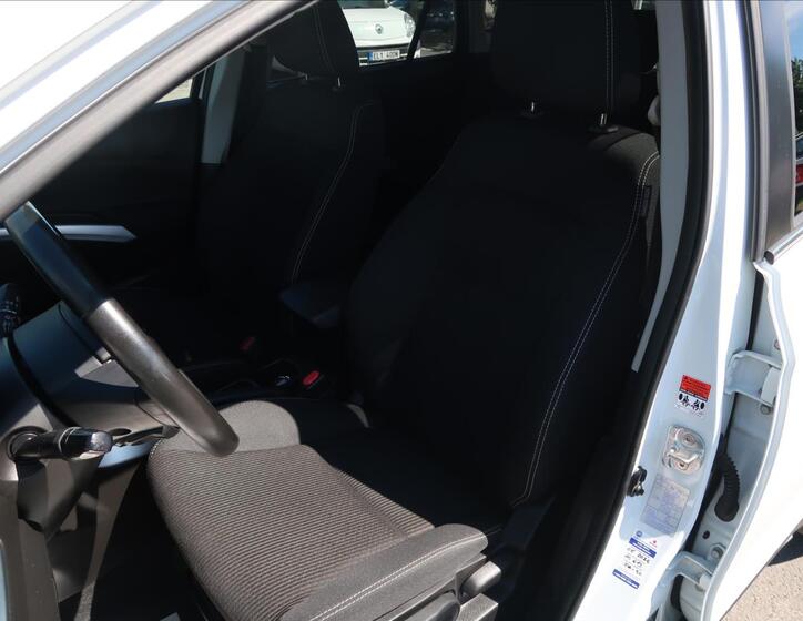 Suzuki SX4 S-Cross 10