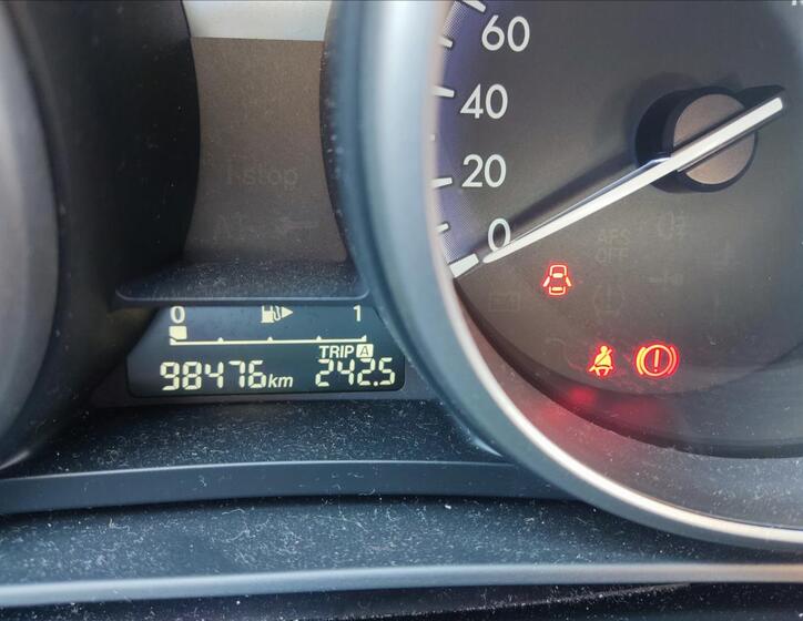 Mazda 3 11