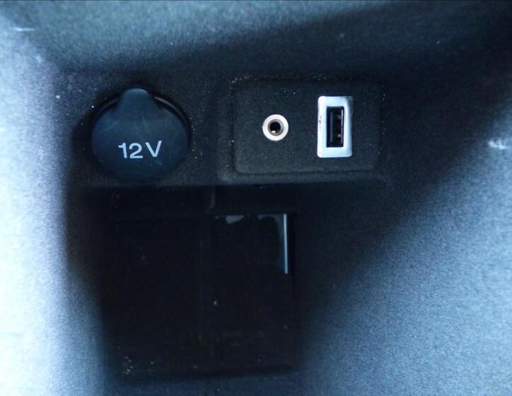 Ford S-MAX 32