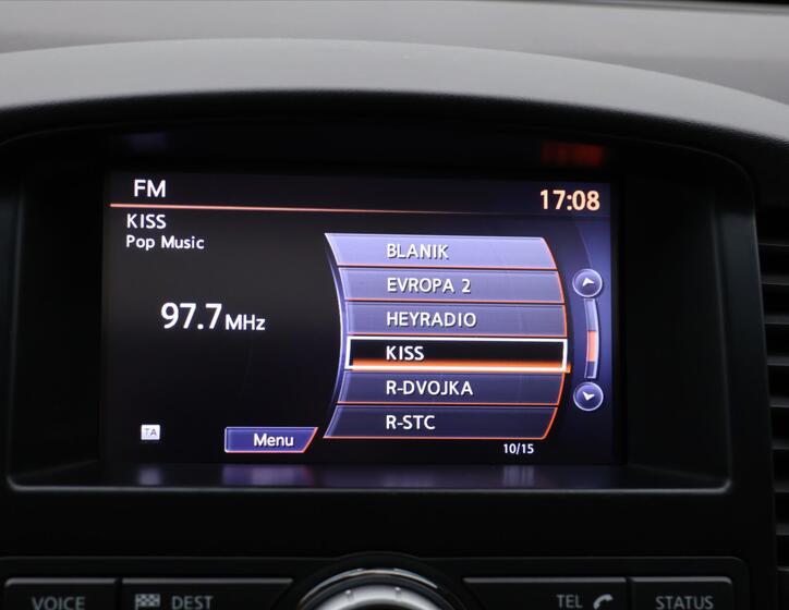 Nissan Navara 24